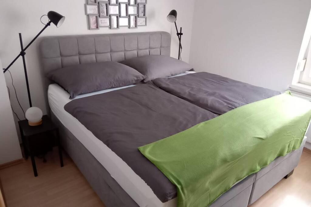 Gemuetliches Apartment In Landeck Buitenkant foto